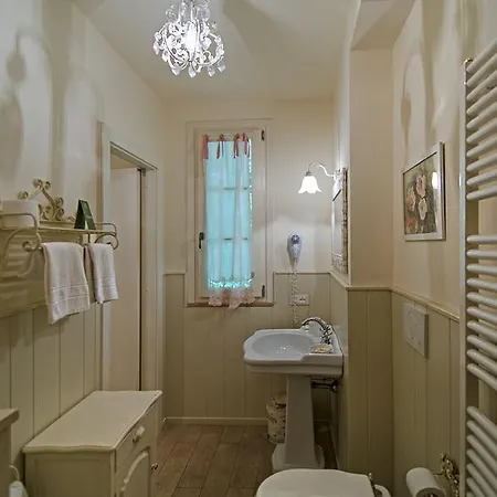Casa Grischuna Bed & Breakfast Lido di Camaiore